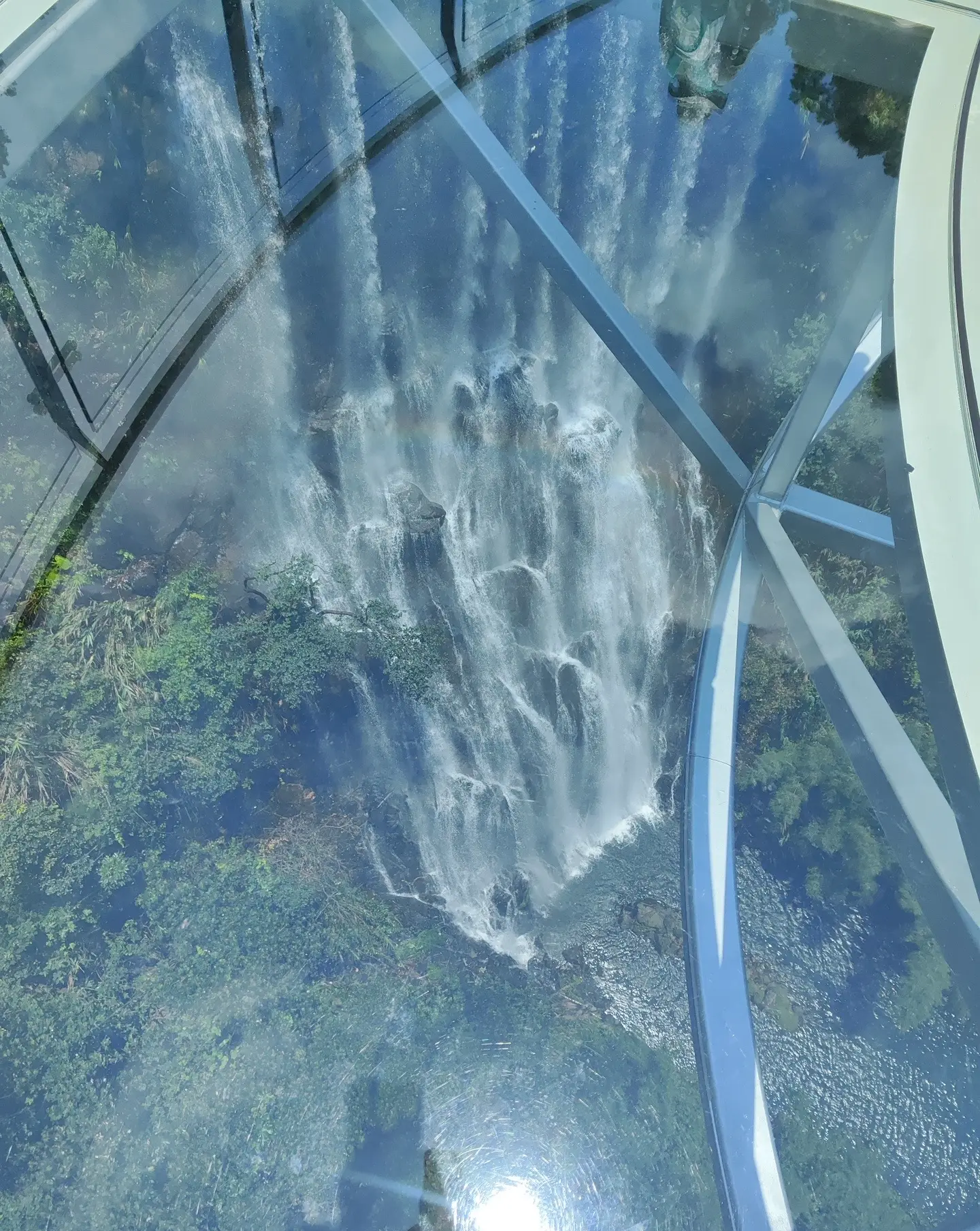 中国广东清远古龙峡-国际（勇猛）赛道全程漂流+云天玻霸+悬崖飞车